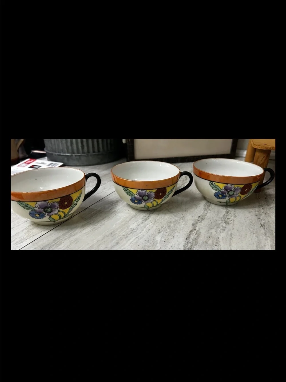 Chikatamachi Tea Pot, Creamer, Saucer And Bread Plates,Tea Cups Made In Japan HP